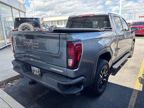 Used 2022 GMC Sierra 1500 Elevation AWD/4WD image 3