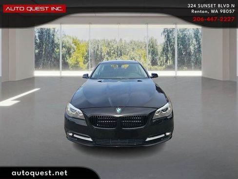 Used 2016 BMW 528i Sedan RWD image 2