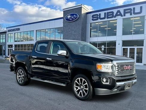 Used 2017 GMC Canyon SLT w/ Driver Alert Package image 1