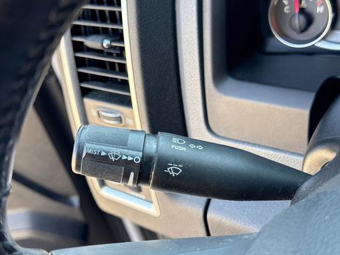Used 2016 RAM 1500 Big Horn AWD/4WD image 32