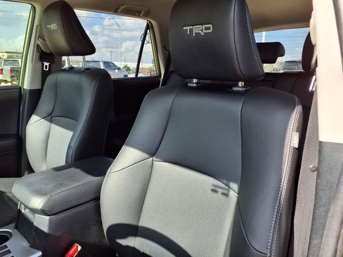 Used 2023 Toyota 4Runner TRD Sport AWD/4WD image 14