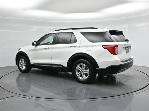 Certified 2023 Ford Explorer XLT w/ Equipment Group 202A RWD image 7