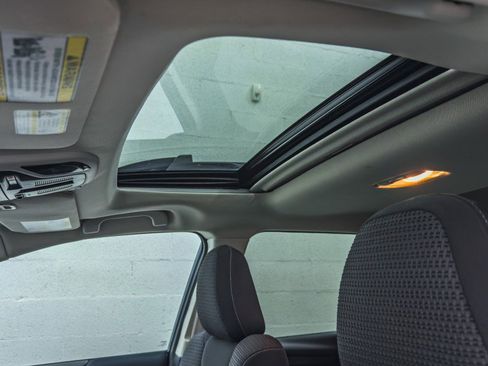 Used 2020 Subaru Outback Premium image 15