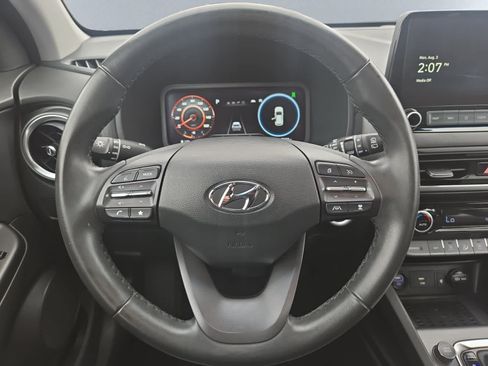 Used 2022 Hyundai Kona Limited w/ Cargo Package AWD/4WD image 18