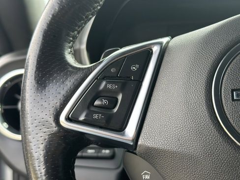 Used 2016 Chevrolet Camaro SS image 30