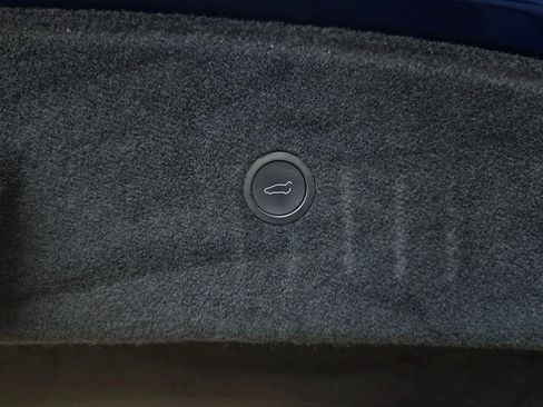 Used 2023 Tesla Model S image 27