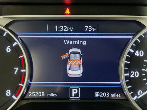 Used 2025 Nissan Sentra SV FWD image 19
