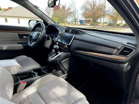 Used 2017 Honda CR-V Touring image 24