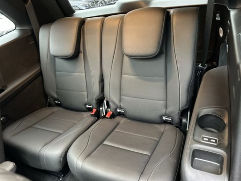 Certified 2025 Mercedes-Benz GLS 450 4MATIC image 45