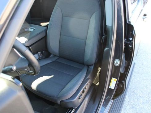 Used 2024 Chevrolet Silverado 1500 LT image 28