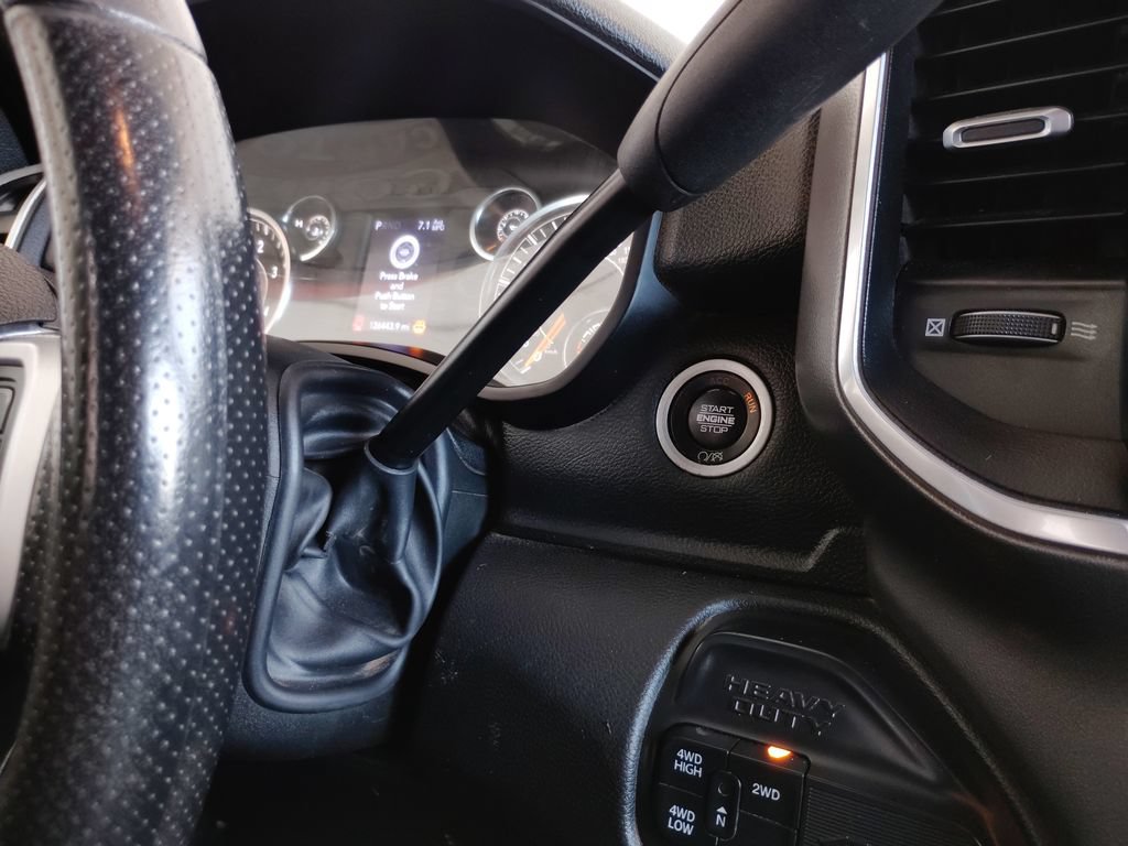 Used 2021 RAM 2500 Big Horn AWD/4WD image 28