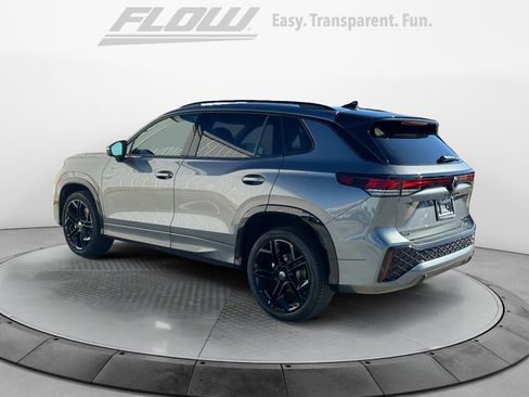 New 2026 Volkswagen Tiguan SE R-Line image 5