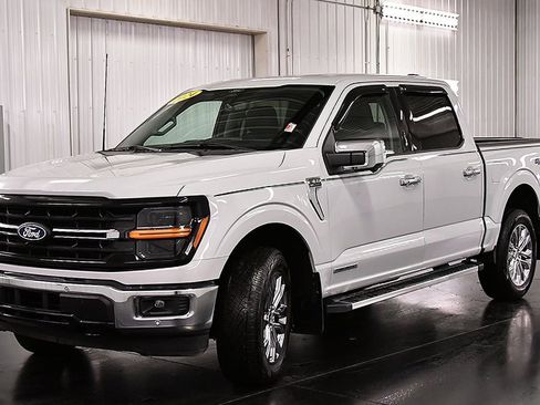 Used 2024 Ford F150 XLT w/ Equipment Group 302A MID image 3