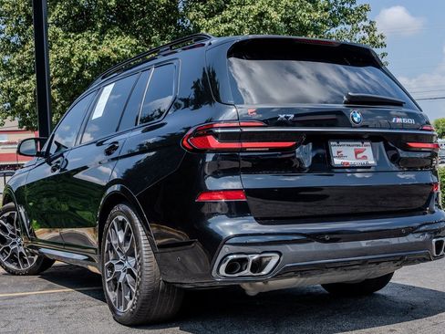 Used 2025 BMW X7 M60i image 25