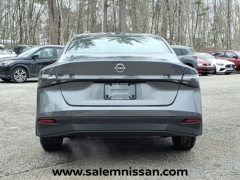 New 2026 Nissan Sentra SV w/ SV Convenience Package FWD image 5