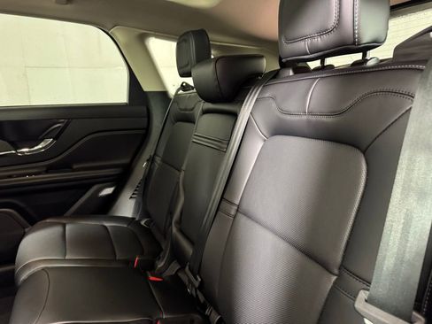 New 2026 Lincoln Corsair Premiere image 53