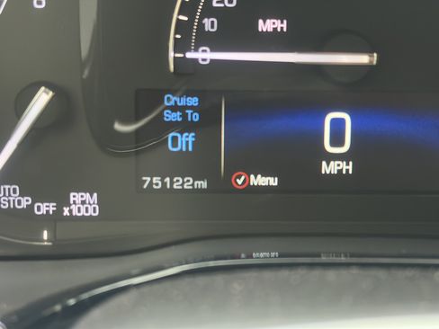 Used 2018 Cadillac XT5 Luxury w/ Driver Awareness Package image 24