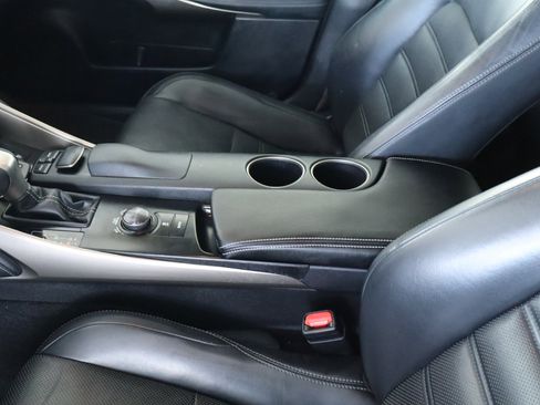 Used 2014 Lexus IS 250 AWD image 17