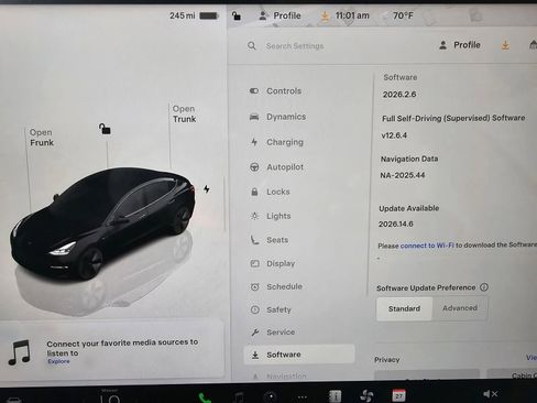 Used 2023 Tesla Model 3 Standard Range RWD image 17