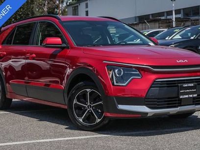Certified 2025 Kia Niro EX