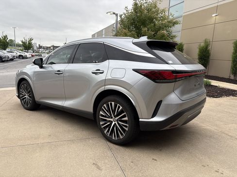 Used 2023 Lexus RX 350 Premium Plus w/ Accessory Package (Z1) AWD/4WD image 8