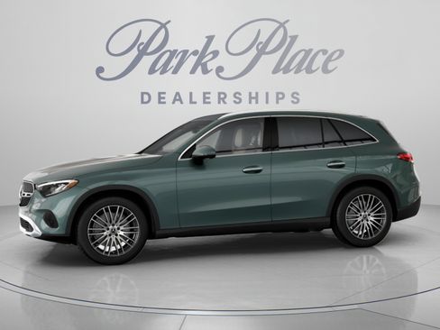 Certified 2026 Mercedes-Benz GLC 300 image 4