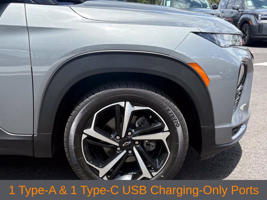 Used 2023 Chevrolet TrailBlazer RS w/ Convenience Package FWD image 18