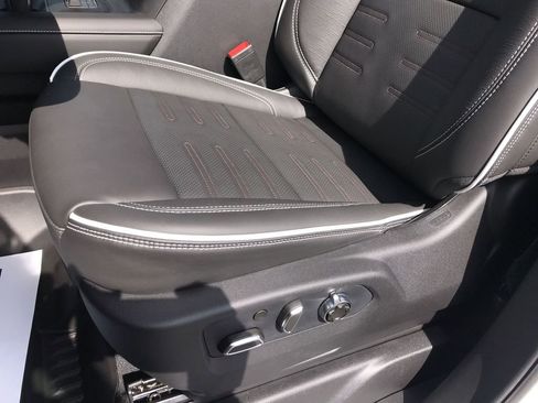 New 2026 GMC Sierra 1500 AT4X AWD/4WD image 12