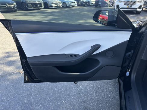 Used 2024 Tesla Model 3 Performance AWD/4WD image 28