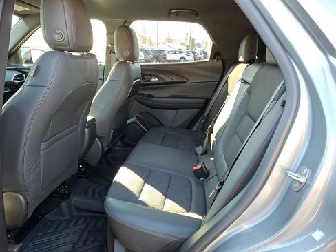 Used 2023 Chevrolet TrailBlazer RS image 10