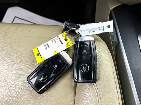 Used 2016 Acura MDX SH-AWD w/ Technology Package image 36