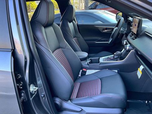 Certified 2025 Toyota RAV4 XSE image 29