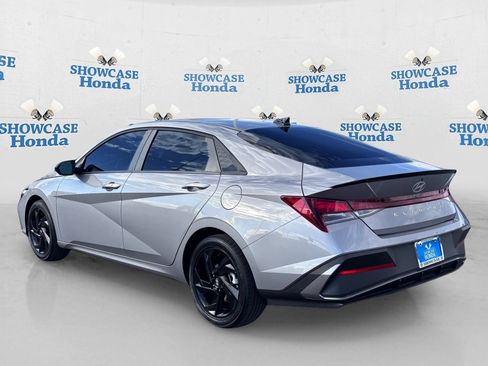 Used 2026 Hyundai Elantra Sport w/ Cargo Package FWD image 5