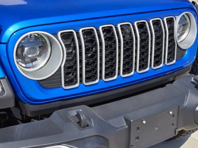 Certified 2024 Jeep Wrangler Unlimited Sahara w/ Technology Group AWD/4WD image 11
