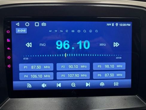 Used 2014 Chevrolet Silverado 1500 High Country w/ High Country Premium Package image 27