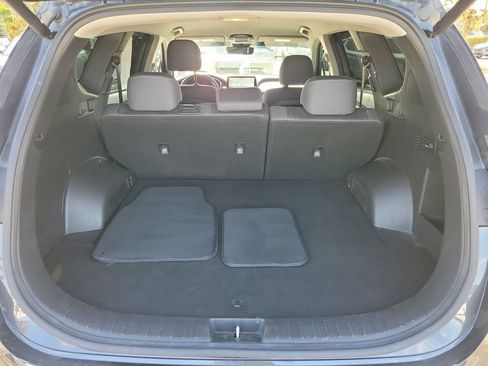 Used 2023 Hyundai Santa Fe SEL FWD image 7