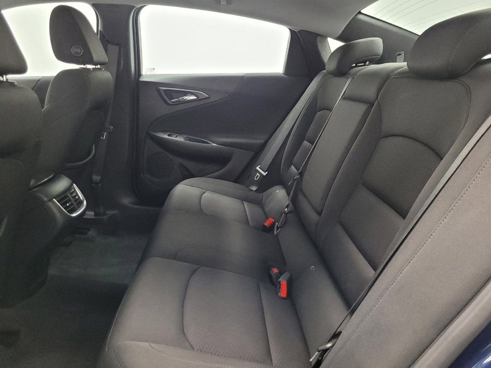 Used 2020 Chevrolet Malibu LT FWD image 18