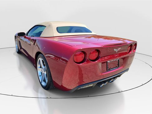 Used 2006 Chevrolet Corvette Convertible w/ Preferred Equipment Group RWD image 3