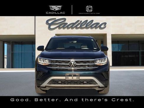 Used 2023 Volkswagen Atlas Cross Sport SE w/ Panoramic Sunroof Package FWD image 8