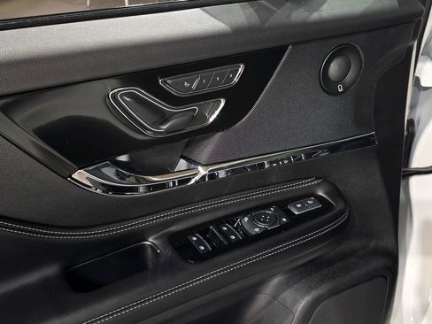 New 2026 Lincoln Corsair Reserve image 18