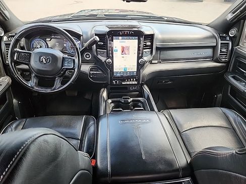 Used 2022 RAM 2500 Limited AWD/4WD image 45