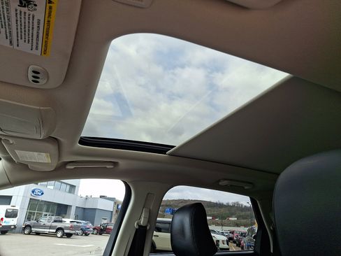 Used 2023 Ford Edge Titanium w/ Equipment Group 301A image 14