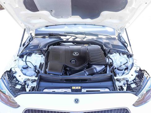 Used 2025 Mercedes-Benz C 300 Sedan image 33