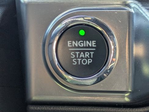 Used 2023 Ford F150 Lariat image 25