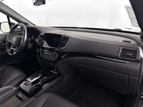 Used 2021 Honda Pilot Black Edition image 44