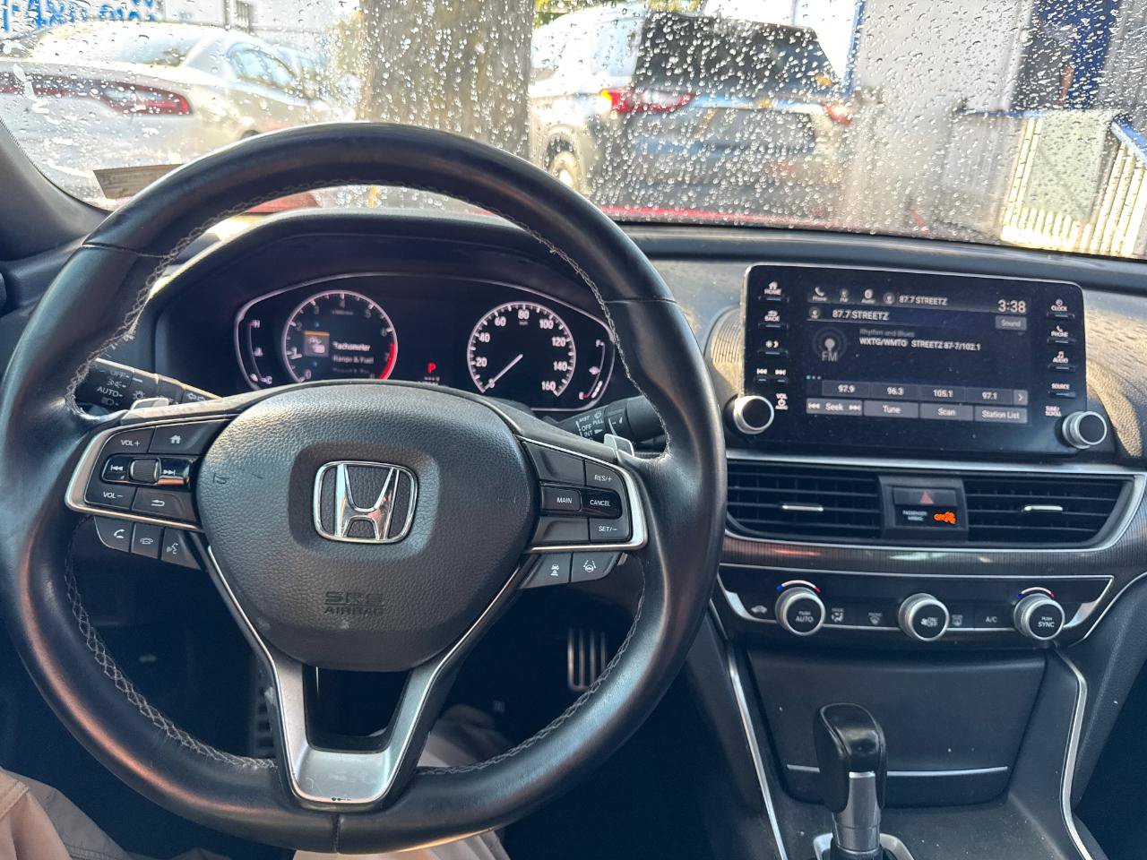 Used 2019 Honda Accord Sport image 6