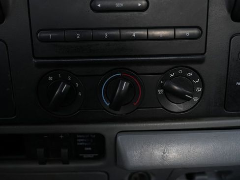 Used 2007 Ford F350 XL RWD image 25