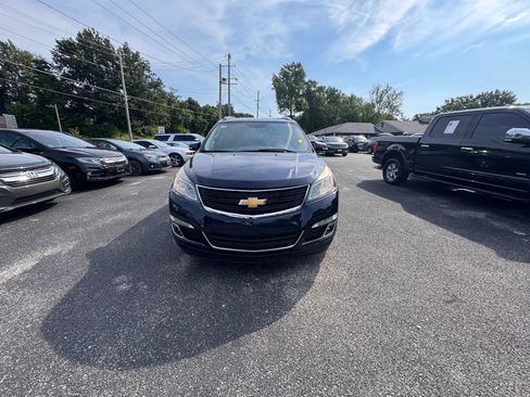 Used 2017 Chevrolet Traverse LT AWD/4WD image 8
