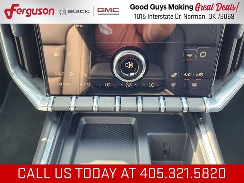 New 2026 GMC Acadia Elevation w/ Super Cruise Package FWD image 32