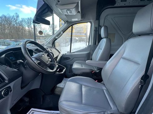 Used 2016 Ford Transit 250 148 Medium Roof image 17